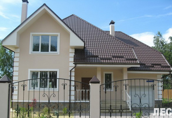 http://ur-dom.ru/userfiles/images/penoblok-dom/dom_iz_penoblokov_pb242_1.jpg